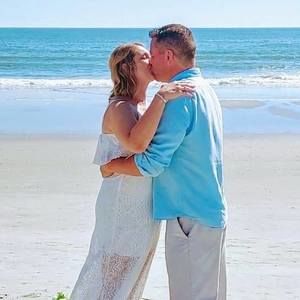 Meet your Posher, Adrienne